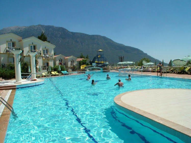 Готель Royal Park Artemisia Club Олюденіз Екстер'єр фото
